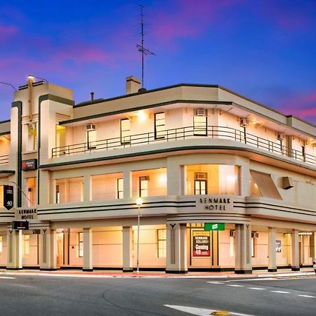 Hotel Ренмарк Экстерьер фото